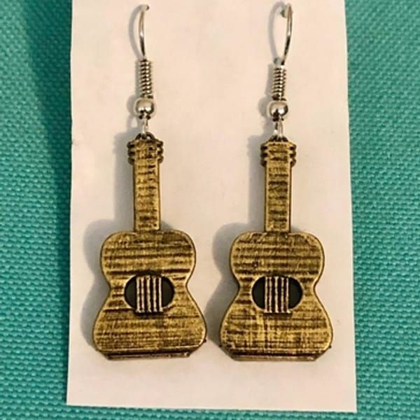 Guitar earrings and necklace